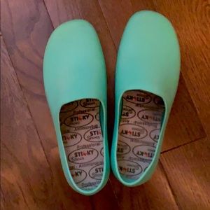 Nurse 👩🏻‍⚕️ 👟 shoes